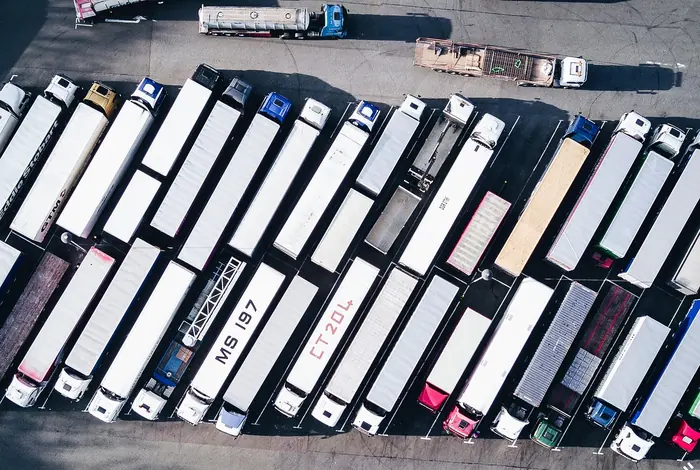 A road convoy